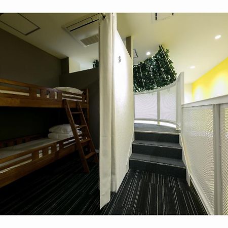 Capsule Hotel Valie Ebisucho أوساكا المظهر الخارجي الصورة