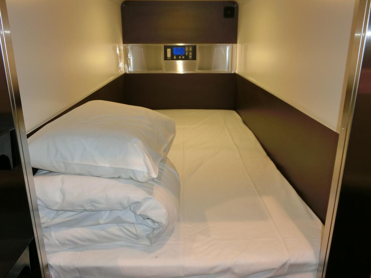 Capsule Hotel Valie Ebisucho أوساكا المظهر الخارجي الصورة