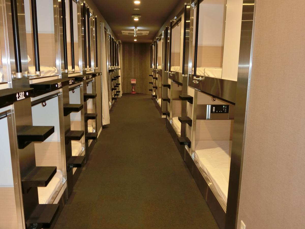 Capsule Hotel Valie Ebisucho أوساكا المظهر الخارجي الصورة