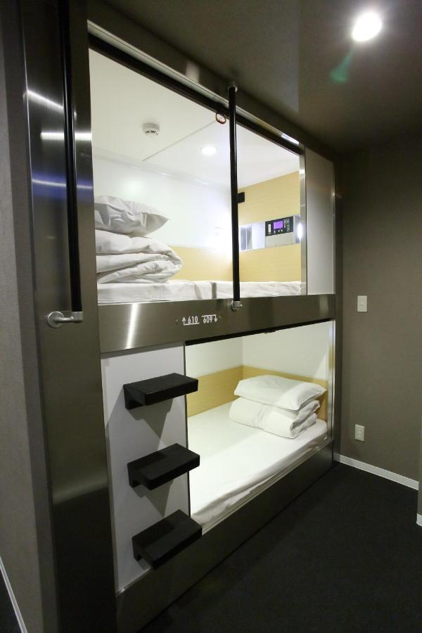 Capsule Hotel Valie Ebisucho أوساكا المظهر الخارجي الصورة